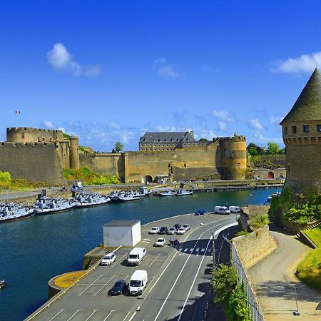 Gwel Ar Mor - Jolie Maison De Charme Renovee Proche Du Port Lanildut Экстерьер фото