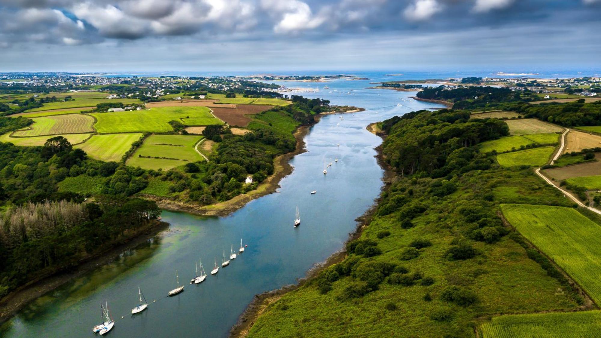Gwel Ar Mor - Jolie Maison De Charme Renovee Proche Du Port Lanildut Экстерьер фото